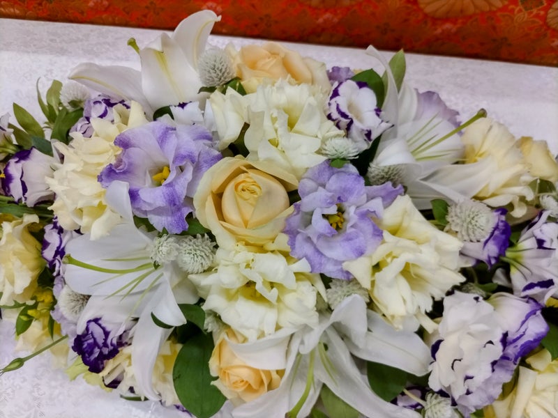 【埼玉県川越市葬儀セレモニーサロン】生花祭壇・生花アレンジ