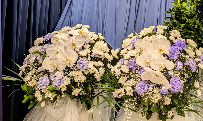 【埼玉県川越市葬儀セレモニーサロン】生花祭壇・生花アレンジ