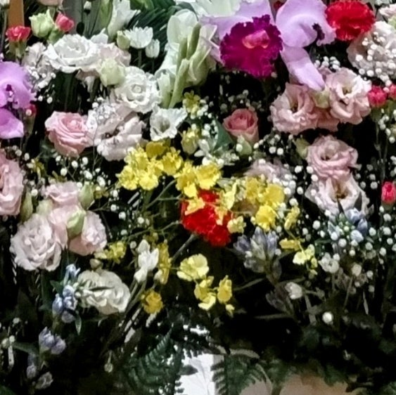 【埼玉県川越市葬儀セレモニーサロン】生花祭壇・生花アレンジ