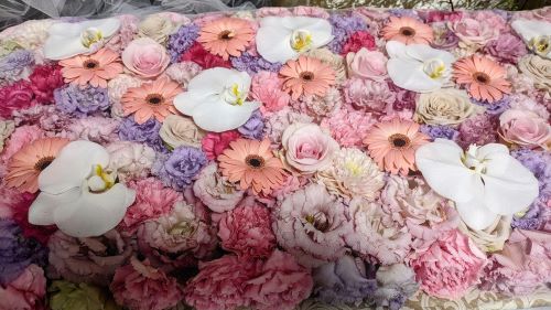 【埼玉県川越市葬儀セレモニーサロン】生花祭壇・生花アレンジ