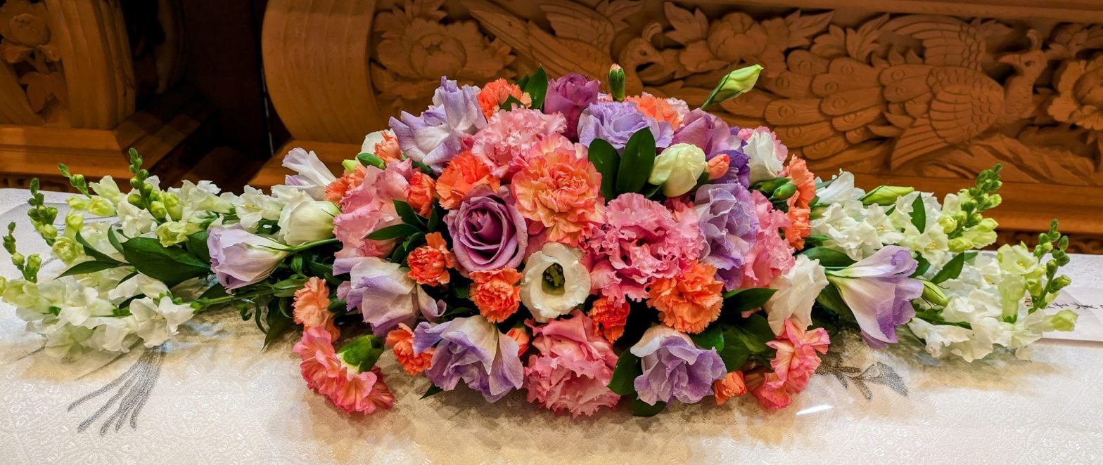 【埼玉県川越市葬儀セレモニーサロン】生花祭壇・生花アレンジ