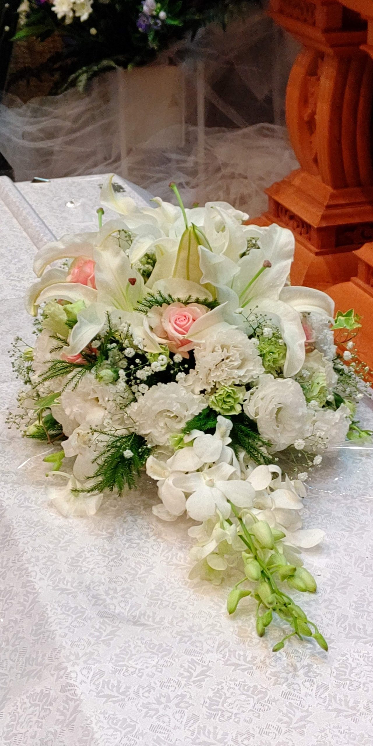 【埼玉県川越市葬儀セレモニーサロン】生花祭壇・生花アレンジ